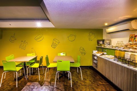 Ibis Budget Canberra - Accommodation Main Beach 11