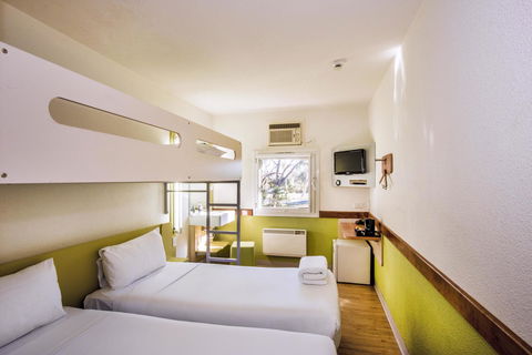 Ibis Budget Canberra - Accommodation Main Beach 16