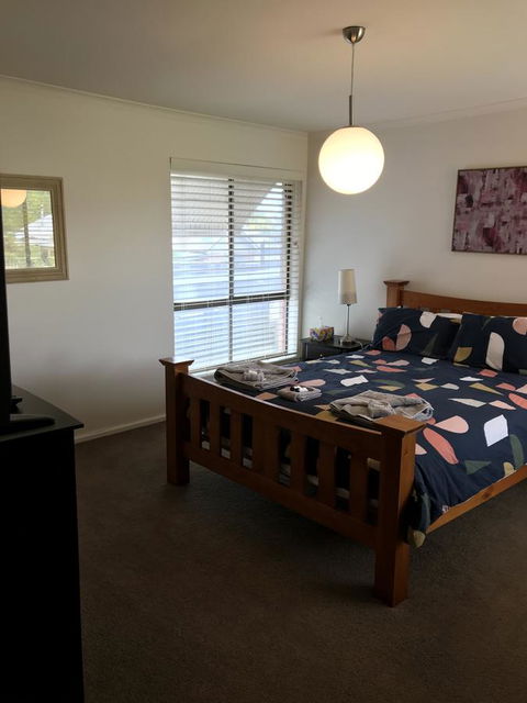 Central Tranquility Heart Of Orange - Accommodation Main Beach 13