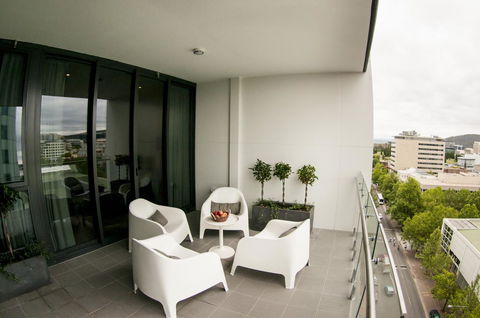 KUI - Manhattan Apartments - Accommodation Main Beach 16