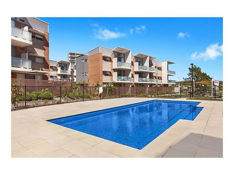 Apartments In Canberra - Accommodation Main Beach 11
