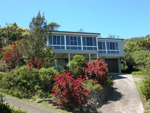 Bally High, 20 Dulconghi Street - Accommodation Main Beach 0
