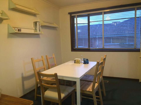 Space And Quiet Safe Room Canberra - Accommodation Main Beach 11