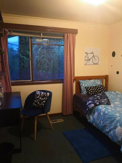Space And Quiet Safe Room Canberra - Accommodation Main Beach 0