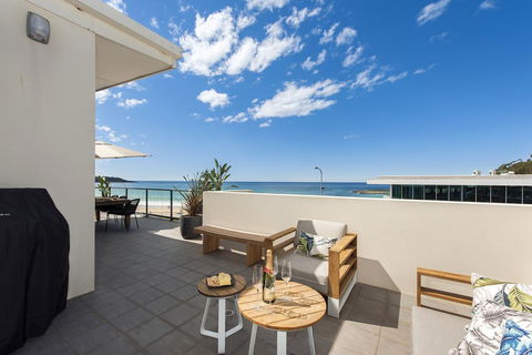 Mollymook Beachfront Penthouse 9 - Accommodation Main Beach 9