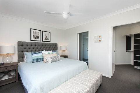 Mollymook Beachfront Penthouse 9 - Accommodation Main Beach 11