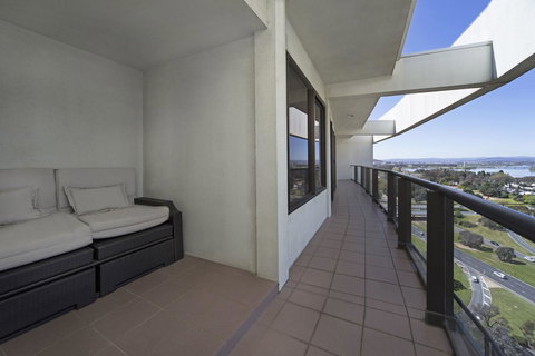 BreakFree Capital Tower Apartments - Accommodation Main Beach 35