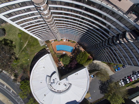 BreakFree Capital Tower Apartments - Accommodation Main Beach 2