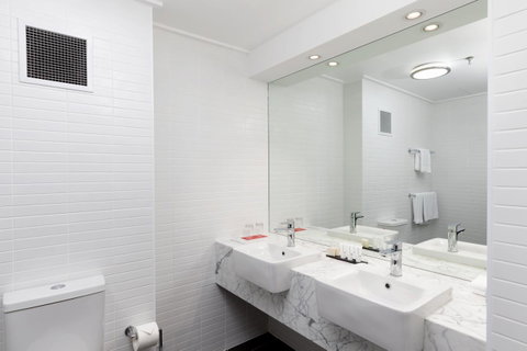 Rydges Canberra - Accommodation Main Beach 33