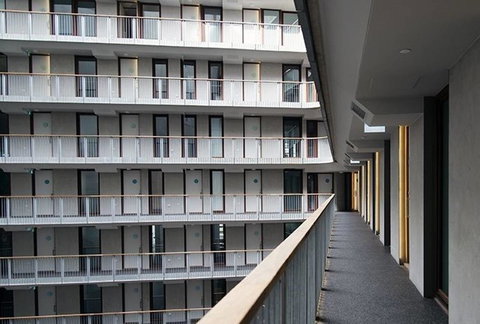 Canberra Luxury Apartment 3 - Accommodation Main Beach 19