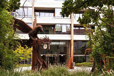 Canberra Luxury Apartment 3 - Accommodation Main Beach 30