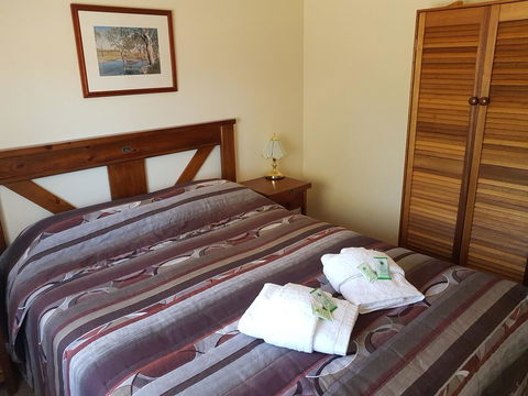 Windana Cottages - Accommodation Main Beach 2
