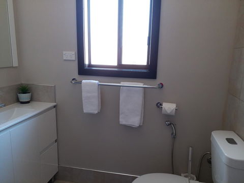 Windana Cottages - Accommodation Main Beach 10