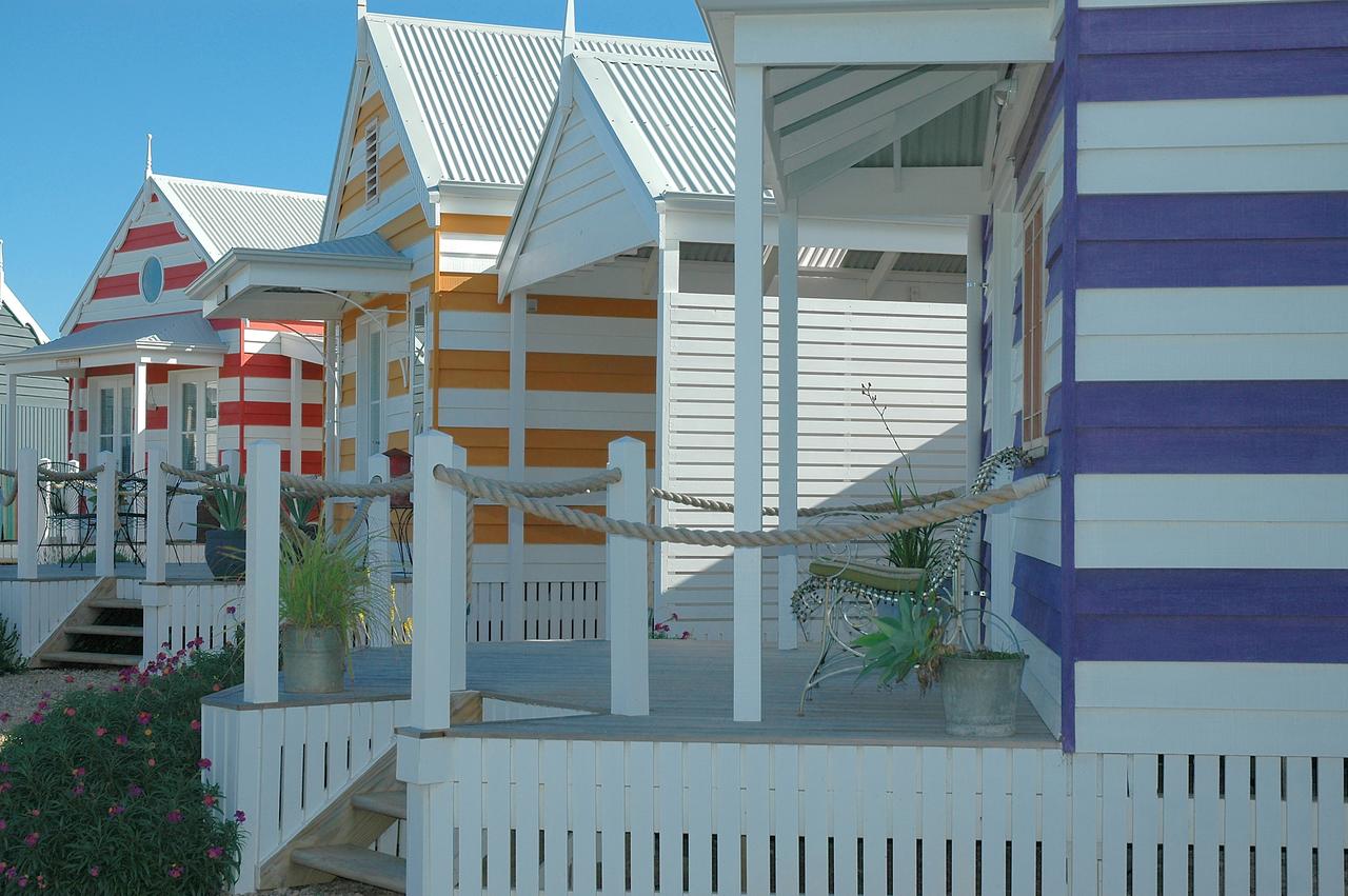  Accommodation Main Beach