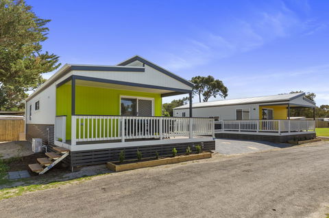 Victor Harbor Holiday Park - Accommodation Main Beach 22