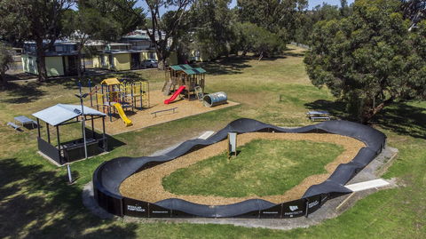 Victor Harbor Holiday Park - Accommodation Main Beach 5