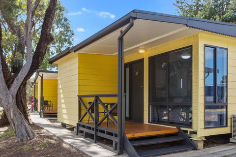 Victor Harbor Holiday Park - Accommodation Main Beach 41