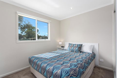 Victor Harbor Holiday Park - Accommodation Main Beach 33