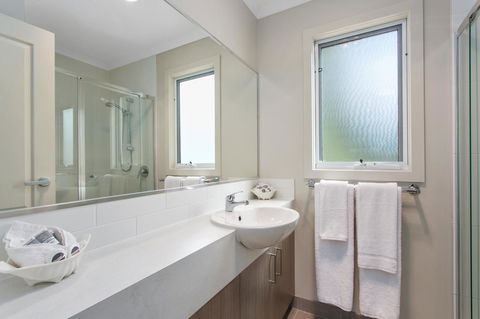 Victor Harbor Holiday Park - Accommodation Main Beach 31