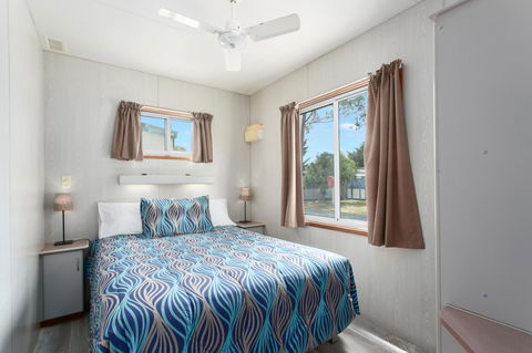 Victor Harbor Holiday Park - Accommodation Main Beach 26