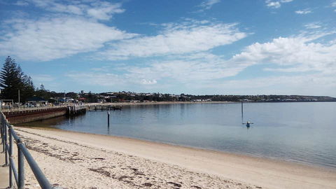 Crystal Blue Apartment - Accommodation Main Beach 19