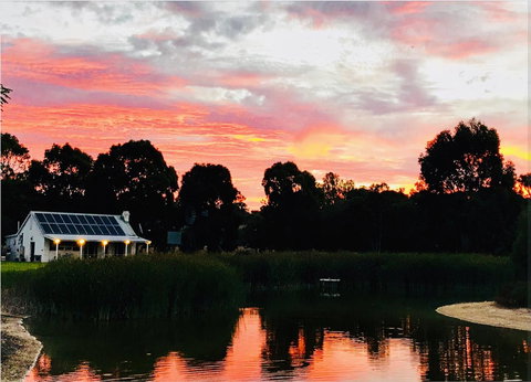 The Lake House Retreat - Accommodation Main Beach 15