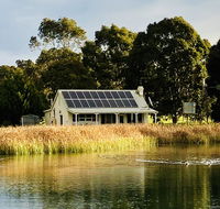 The Lake House Retreat - Accommodation Main Beach