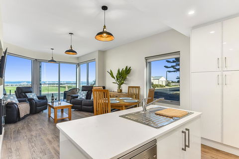 Bonnies Of Beachport - Accommodation Main Beach 13