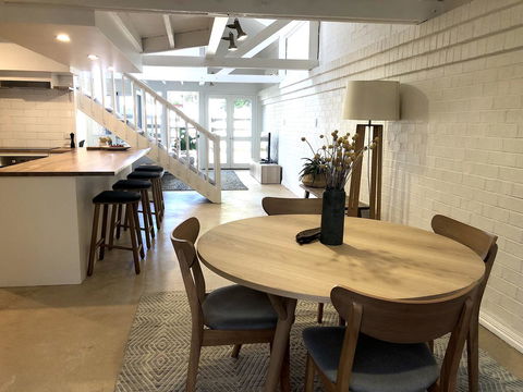 The Loft - Beautiful Central Barossa Apartment - Accommodation Main Beach 7