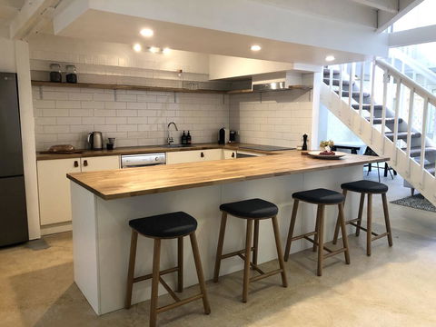 The Loft - Beautiful Central Barossa Apartment - Accommodation Main Beach 5