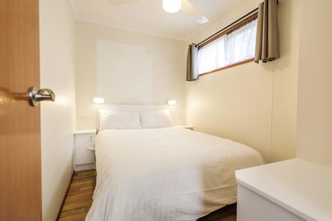 Discovery Parks - Clare - Accommodation Main Beach 6