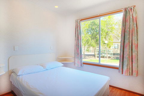 Discovery Parks - Clare - Accommodation Main Beach 23