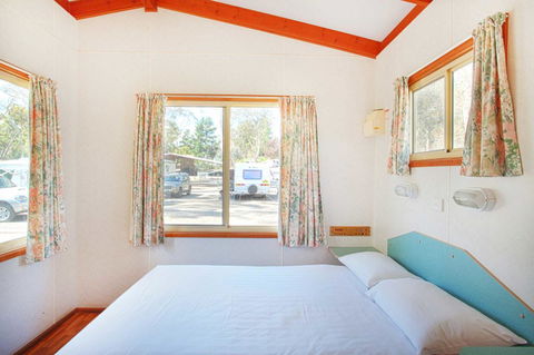 Discovery Parks - Clare - Accommodation Main Beach 3
