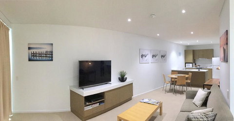 Wallaroo Marina Waterfront Luxe Apartment - Accommodation Main Beach 7