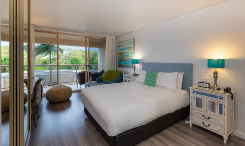 Pacific Bay Resort - Accommodation Main Beach 42