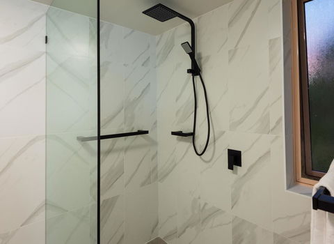 Pacific Bay Resort - Accommodation Main Beach 40