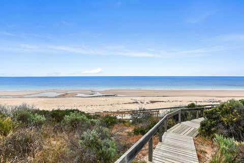 'The Hidden Diamond' - Normanville - Accommodation Main Beach 0