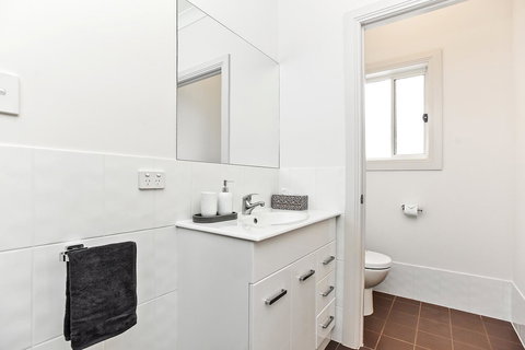 'The Hidden Diamond' - Normanville - Accommodation Main Beach 27