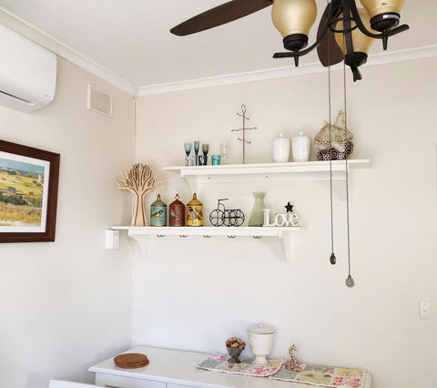 Beautiful Garden House - Accommodation Main Beach 17