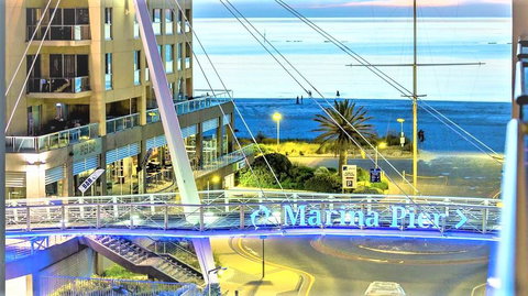 Hi 5 Glenelg Studio Apartment - Accommodation Main Beach 29