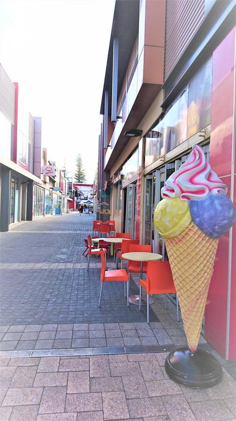 Hi 5 Glenelg Studio Apartment - Accommodation Main Beach 28