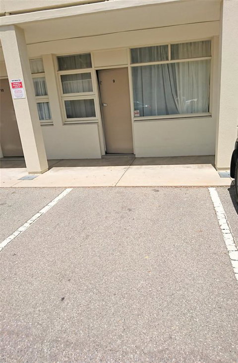 Hi 5 Glenelg Studio Apartment - Accommodation Main Beach 15