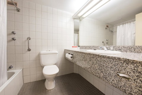 Hotel Grand Chancellor Adelaide - Accommodation Main Beach 27
