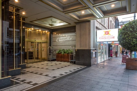 Hotel Grand Chancellor Adelaide - Accommodation Main Beach 0