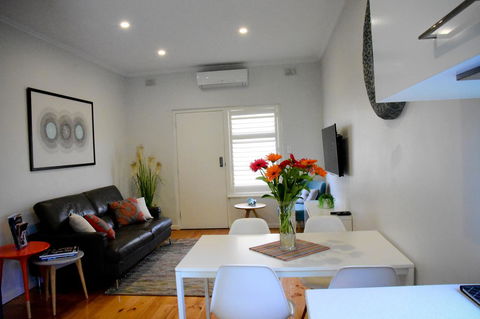 City To Sea - Accommodation Main Beach 11