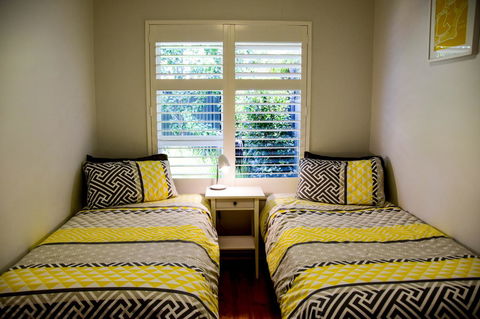 City To Sea - Accommodation Main Beach 17