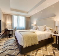 Mayfair Hotel - Accommodation Main Beach
