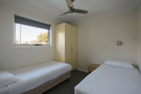 The Retreat West Beach Parks - Accommodation Main Beach 19