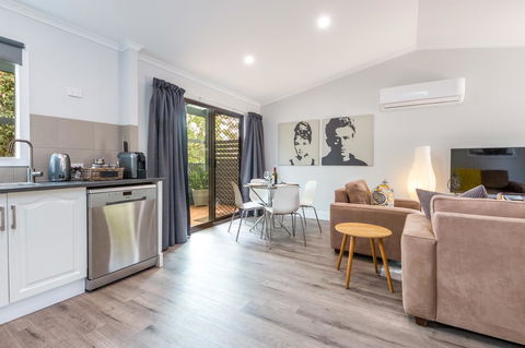 McLaren Vale Getaway - Accommodation Main Beach 16