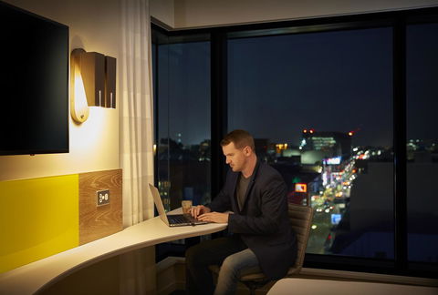 Holiday Inn Express Adelaide City Centre, An IHG Hotel - Accommodation Main Beach 15